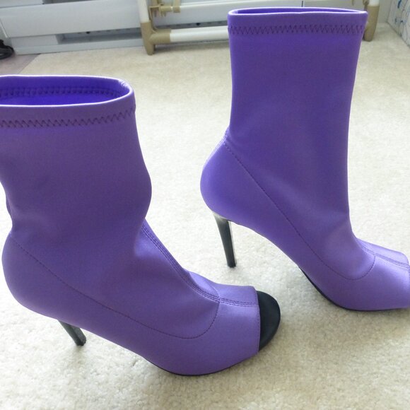 CALL IT SPRING bright purple pull-on sock mid-ankle booties - Picture 6 of 9